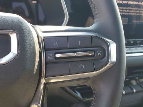 New 2026 GMC Canyon Elevation w/ Convenience Package RWD image 24