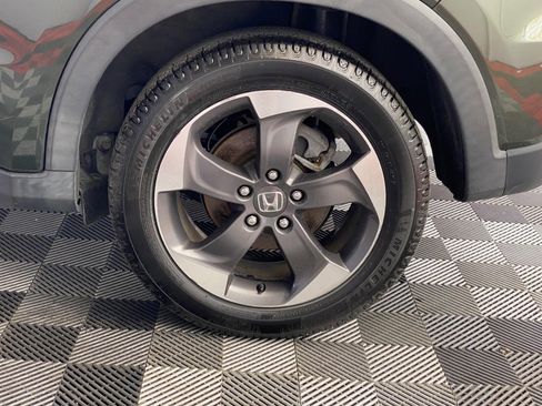 Used 2018 Honda HR-V EX image 29