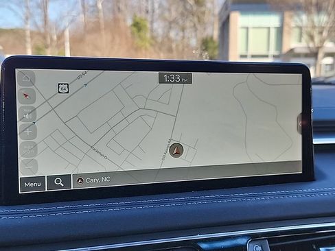 Used 2023 Genesis G70 2.0T image 13