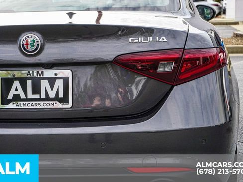 Used 2023 Alfa Romeo Giulia Sprint image 13