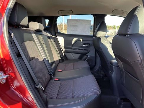 New 2026 Nissan Kicks SR image 11