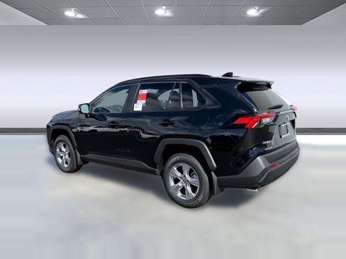 Certified 2025 Toyota RAV4 XLE w/ Convenience Package image 3