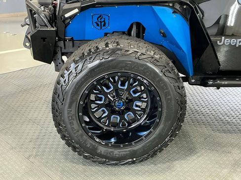 Used 2021 Jeep Wrangler Unlimited Rubicon 4xe w/ Cold Weather Group image 65