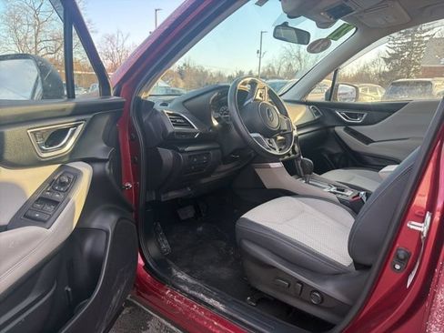 Used 2021 Subaru Forester Premium AWD/4WD image 15