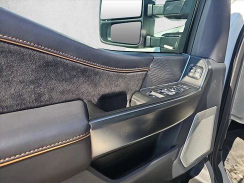 Certified 2024 Ford F250 Platinum AWD/4WD image 13