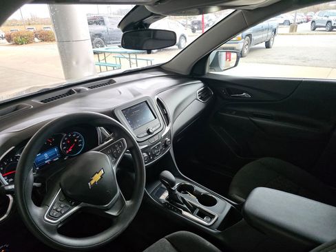 Used 2023 Chevrolet Equinox LT image 15