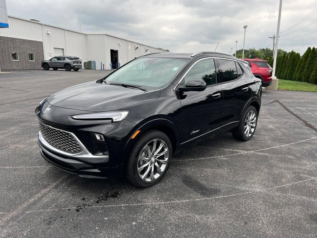 Used 2026 Buick Encore GX Avenir w/ Avenir Technology Package AWD/4WD image 3