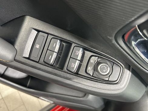 Certified 2025 Subaru Crosstrek 2.5i Limited image 21