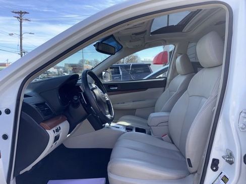 Used 2014 Subaru Outback 2.5i Limited image 13