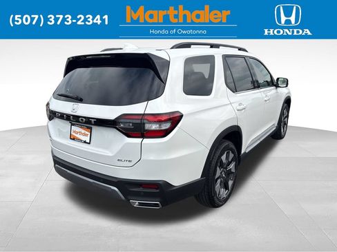 Used 2026 Honda Pilot Elite image 5