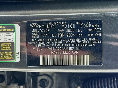 Used 2023 Hyundai Elantra SEL w/ Convenience Package FWD image 32