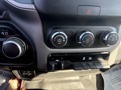 Used 2023 RAM 2500 Tradesman w/ Chrome Appearance Group image 30