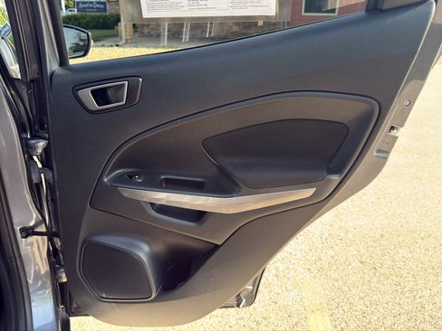 Used 2022 Ford EcoSport SE w/ SE Convenience Package AWD/4WD image 38
