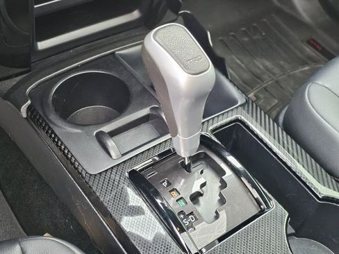 Used 2024 Toyota 4Runner TRD Off-Road Premium image 38