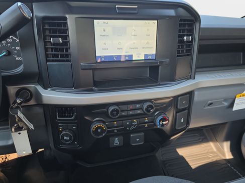 Used 2026 Ford F250 XL w/ STX Appearance Package AWD/4WD image 6