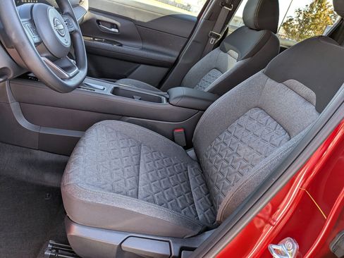 New 2026 Nissan Kicks SV w/ Charging Package image 14