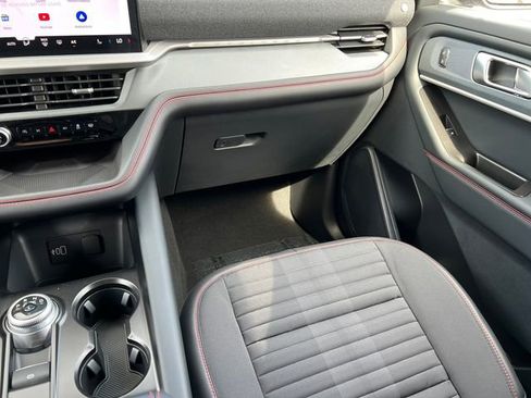 New 2026 Ford Explorer ST-Line w/ ST-Line Street Pack AWD/4WD image 33