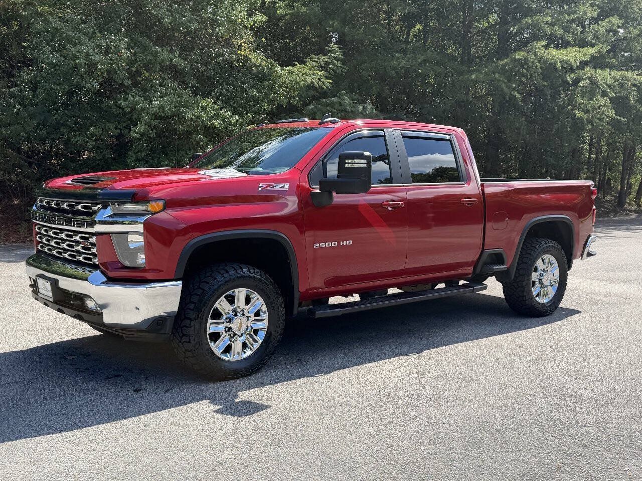 Used 2022 Chevrolet Silverado 2500 LT w/ Convenience Package AWD/4WD image 1