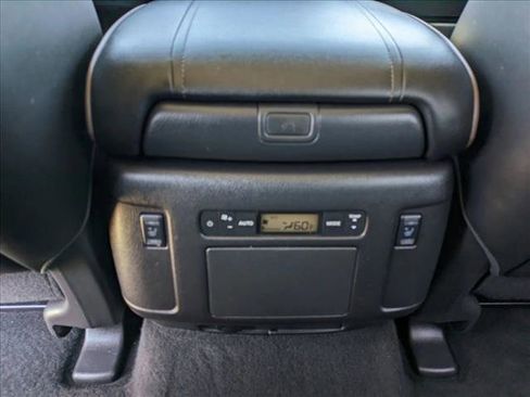 Used 2021 Nissan Armada Platinum w/ Captain's Chairs Package image 16