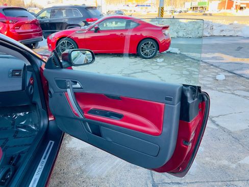 Used 2013 Volvo C70 T5 image 26