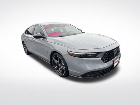 Used 2023 Honda Accord Sport image 7