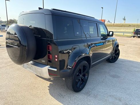 Used 2020 Land Rover Defender 110 S AWD/4WD image 11