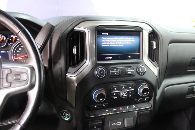 Used 2019 Chevrolet Silverado 1500 RST w/ True North Edition AWD/4WD image 18