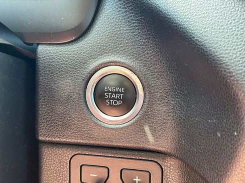Used 2023 Toyota Tundra SR5 AWD/4WD image 26