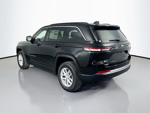 New 2026 Jeep Grand Cherokee Laredo X AWD/4WD image 5
