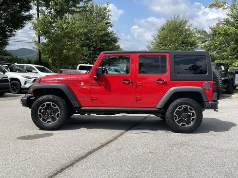 Used 2017 Jeep Wrangler Unlimited Rubicon AWD/4WD image 2