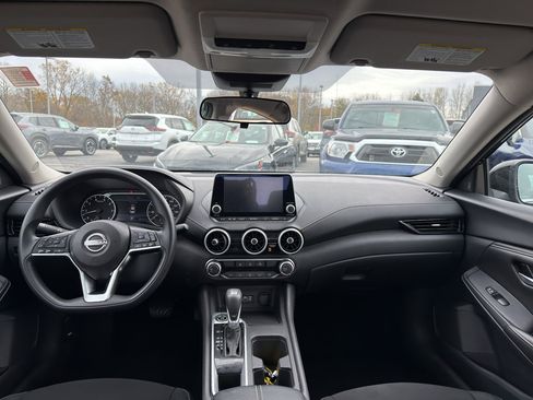 Certified 2024 Nissan Sentra SV image 26