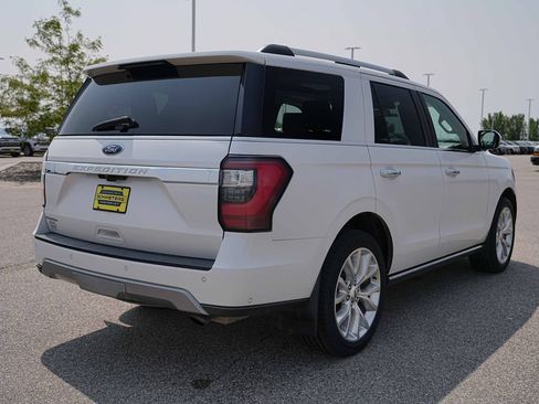 Used 2019 Ford Expedition Limited w/ Equipment Group 302A AWD/4WD image 6