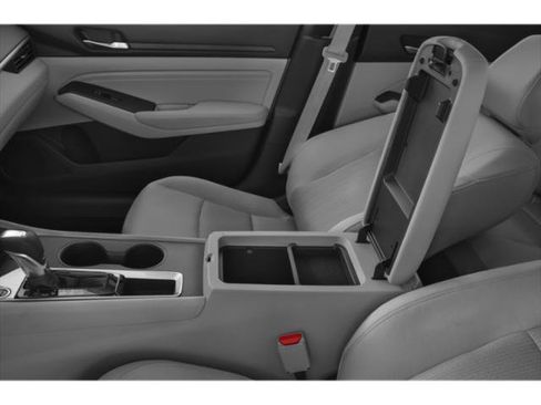 Used 2020 Nissan Altima 2.5 S FWD image 17