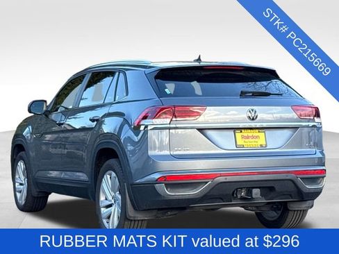 Used 2023 Volkswagen Atlas Cross Sport SE w/ Panoramic Sunroof Package image 4