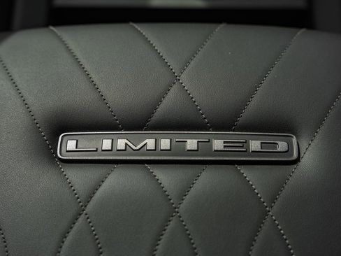 New 2026 RAM 2500 Limited image 32