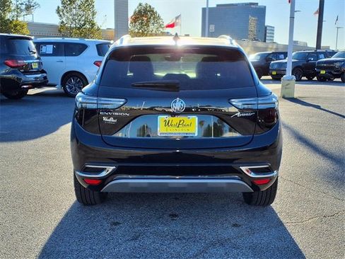 Used 2023 Buick Envision Avenir image 24