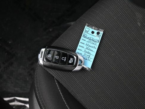 Used 2023 Hyundai Kona SEL w/ Cargo Package AWD/4WD image 18