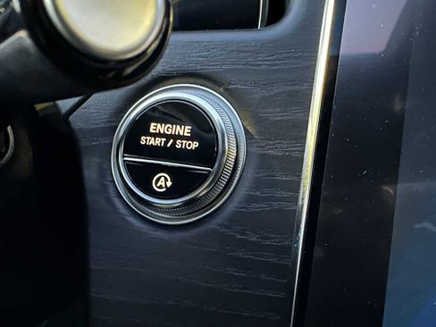 New 2026 Mercedes-Benz E 350 4MATIC Sedan image 33