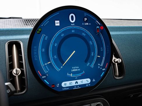 Certified 2025 MINI Cooper Countryman S w/ Comfort Package Max image 33