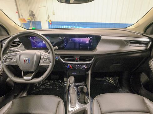 Used 2024 Buick Encore GX Sport Touring image 30