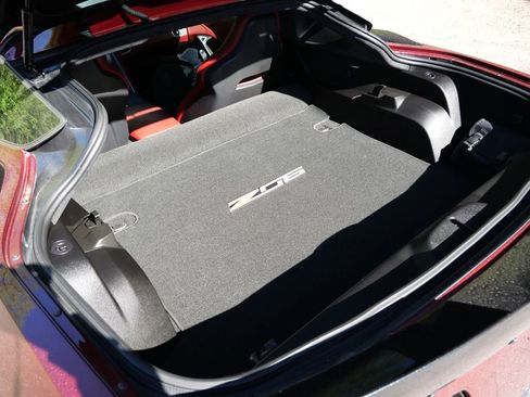 Used 2016 Chevrolet Corvette Z06 w/ 3LZ Preferred Equipment Group RWD image 34