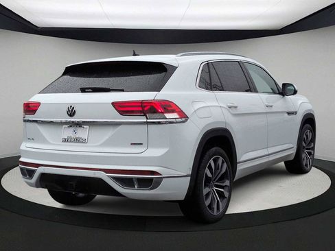 Used 2021 Volkswagen Atlas Cross Sport SEL Premium R-Line image 8
