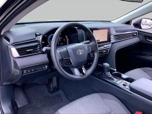 Used 2026 Toyota Camry LE FWD image 17
