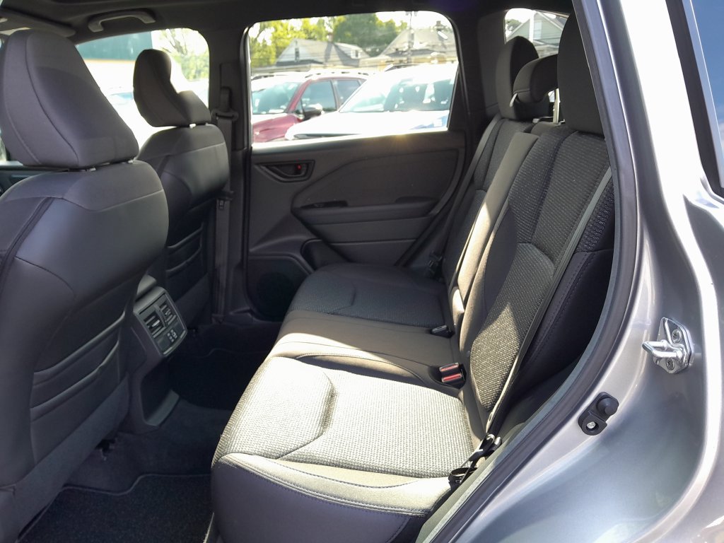 Used 2026 Subaru Forester Premium AWD/4WD image 24