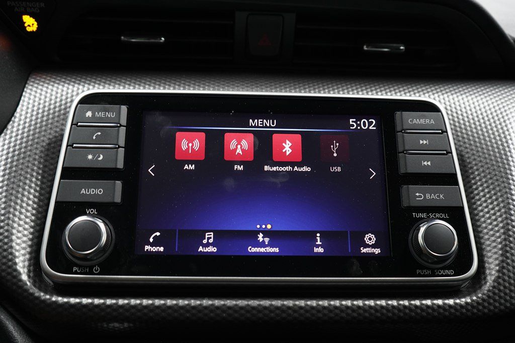 Used 2020 Nissan Kicks SV FWD image 15