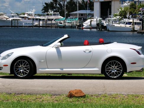 Used 2007 Lexus SC 430 Convertible RWD image 6