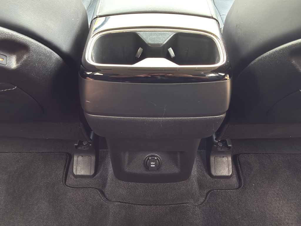 Used 2025 Kia Telluride S FWD image 17