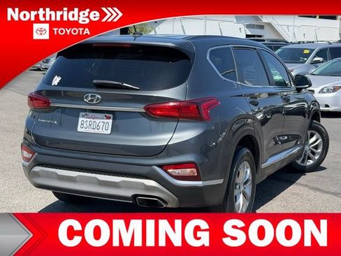 Used 2020 Hyundai Santa Fe SE w/ Cargo Package FWD image 4