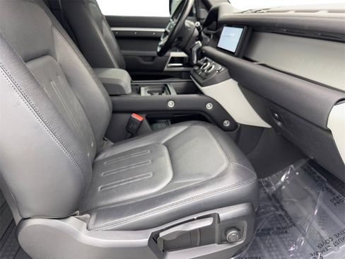 Used 2021 Land Rover Defender 90 X-Dynamic S image 40
