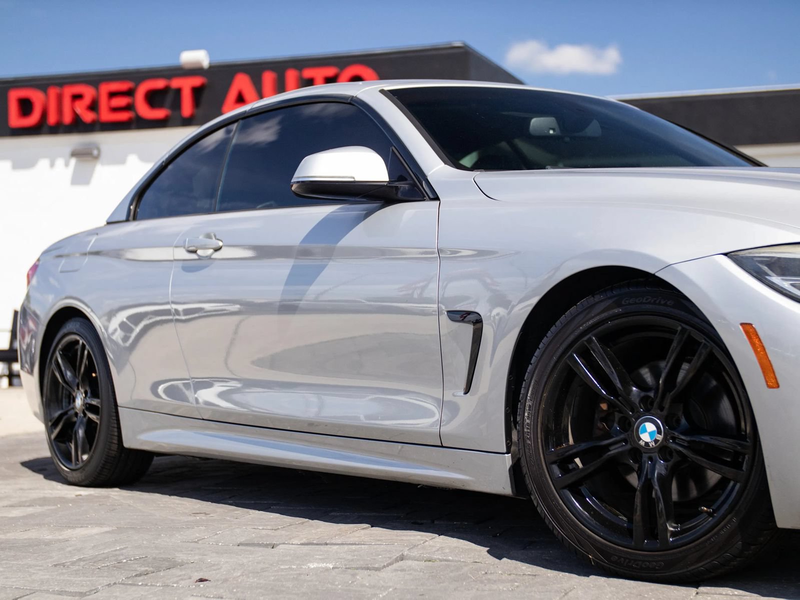 Used 2018 BMW 430i Convertible RWD image 4